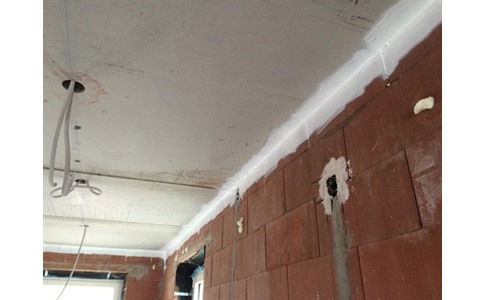 blowerproof-liquid-brush-luchtdichting